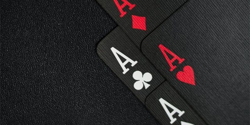 Phân tích chi tiết từng kiểu bài 5 đôi thông, 3 đôi thông và 6 đôi có tới trắng và cách chơi hiệu quả